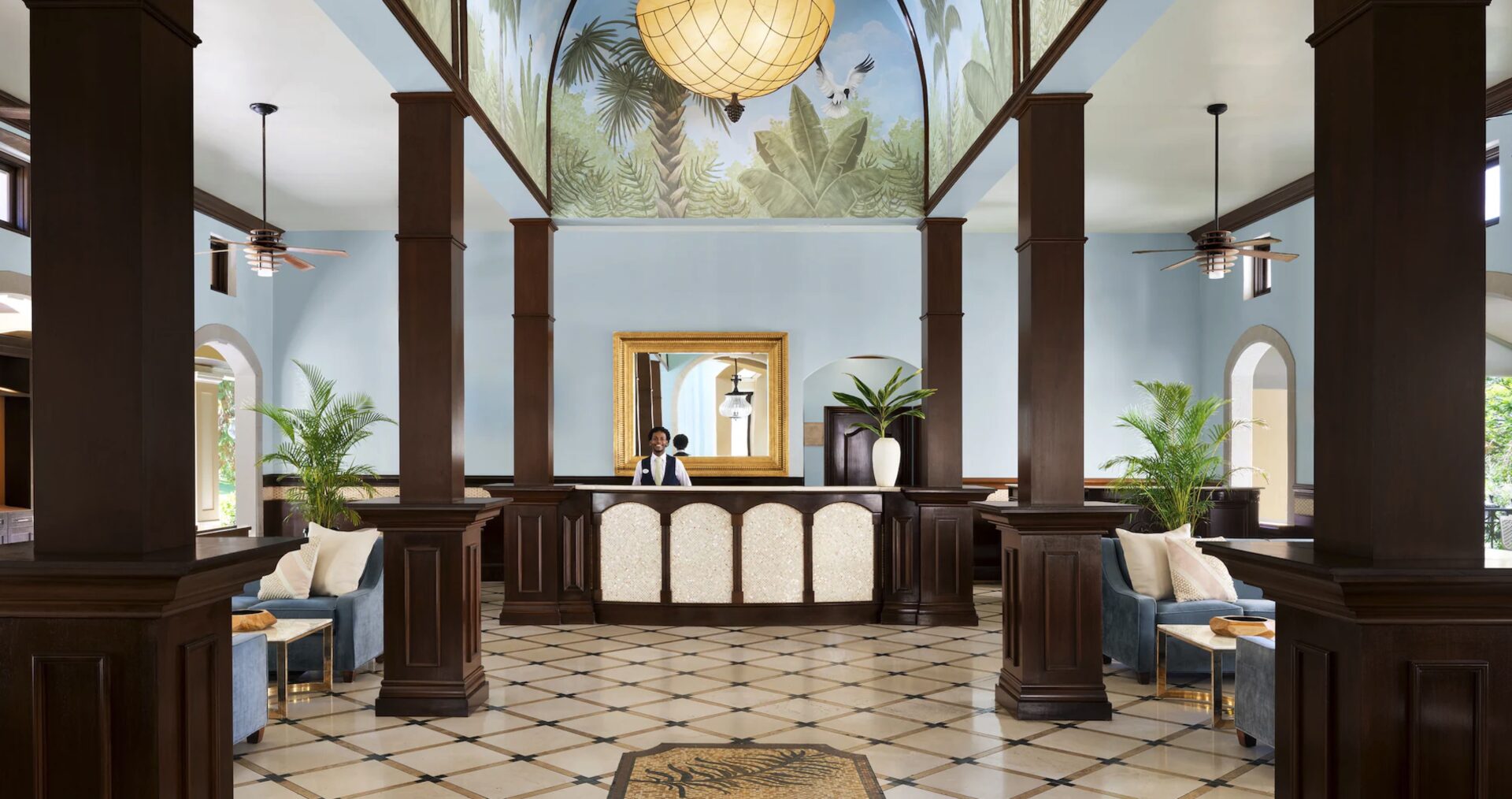 Sandals Grande Antigua Lobby